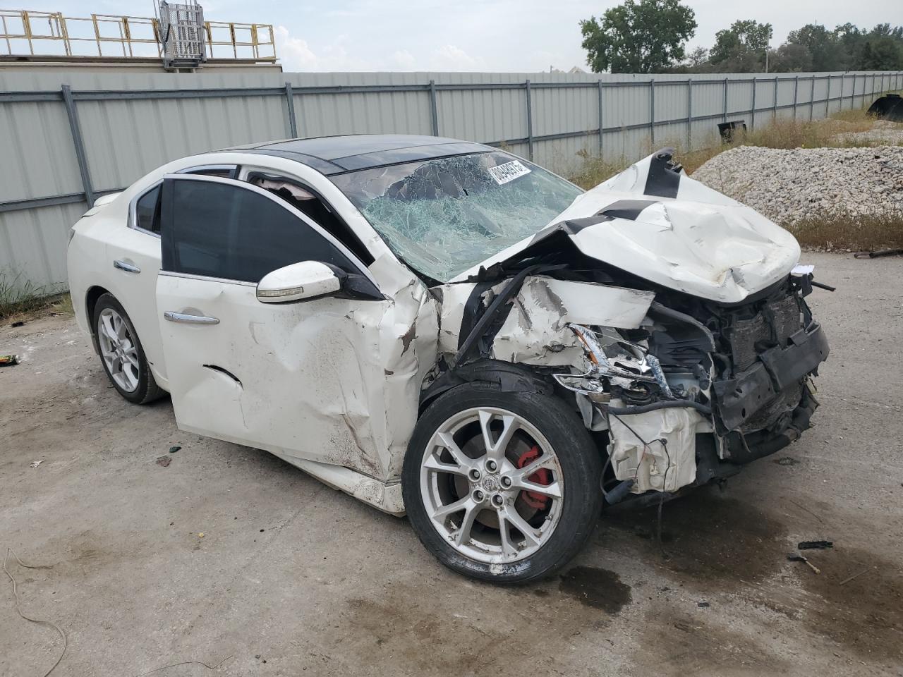 2012 NISSAN Maxima