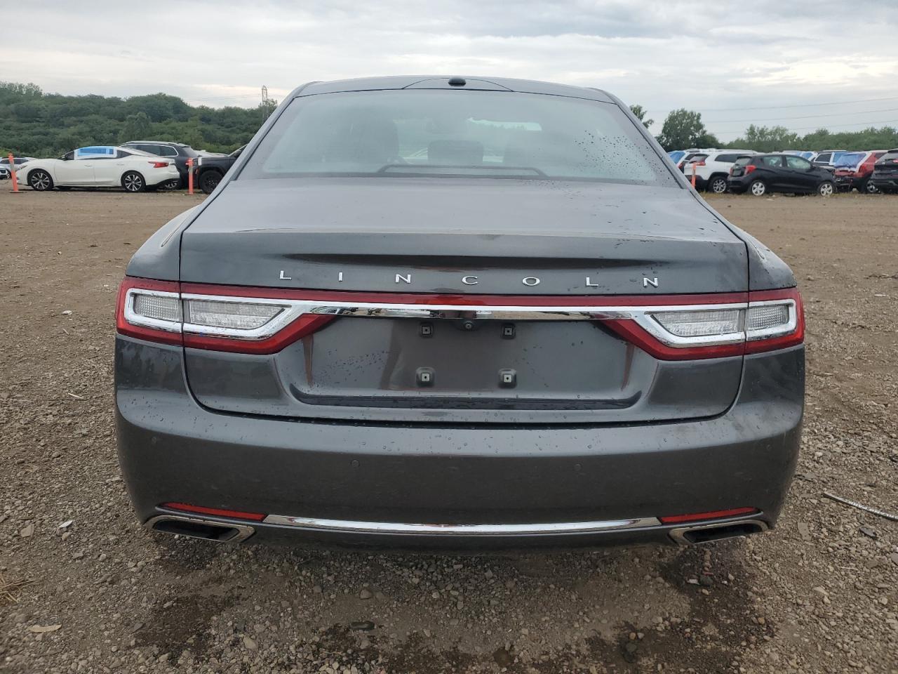 2017 LINCOLN Continental