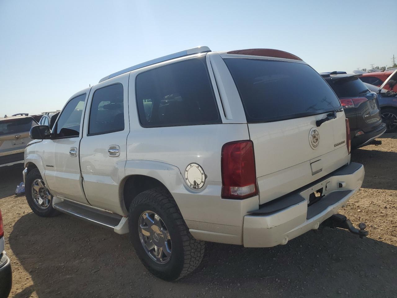 2004 CADILLAC ESCALADE