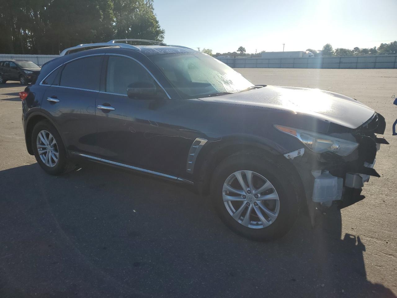 2013 INFINITI FX37