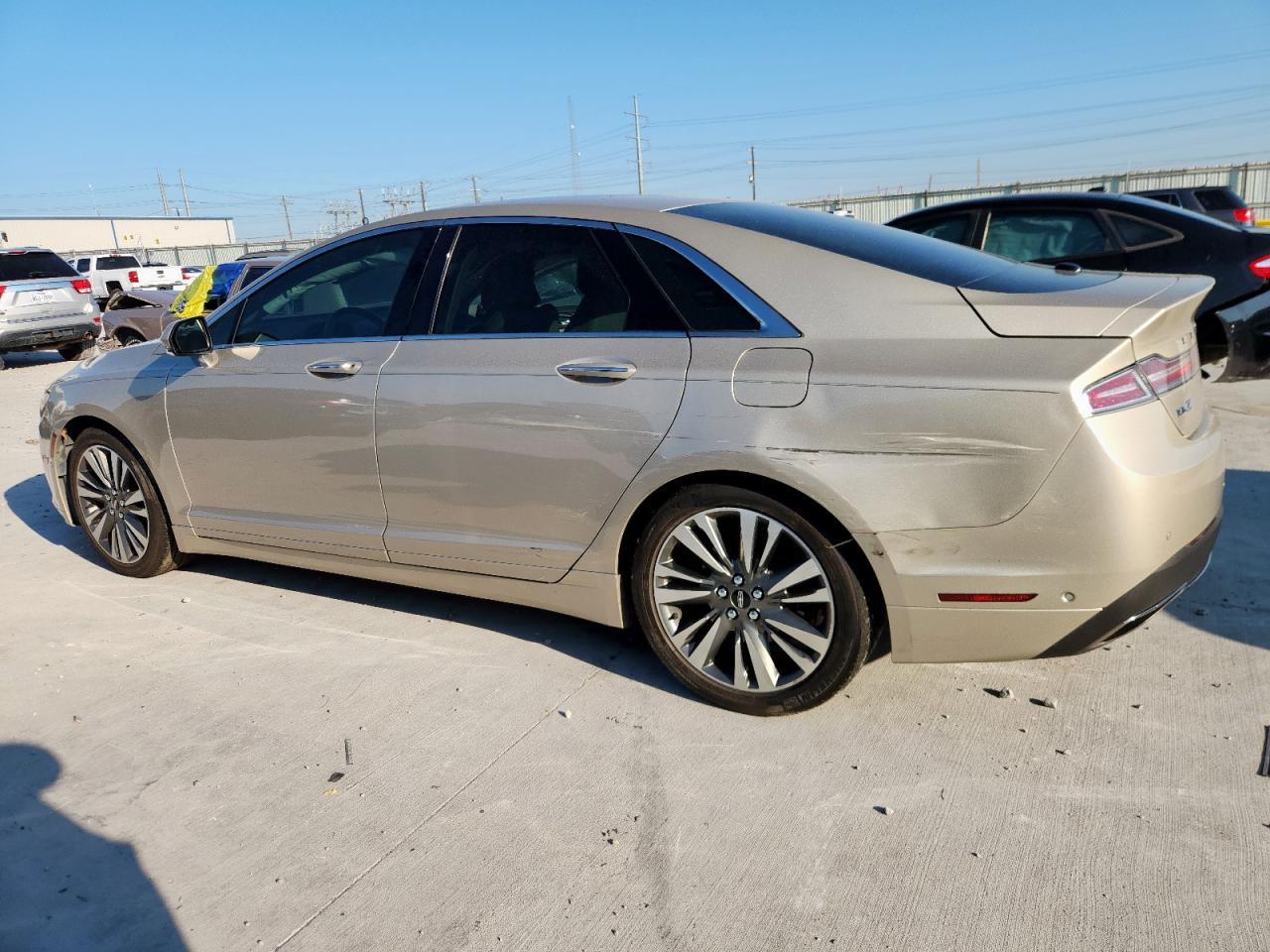 2017 LINCOLN MKZ