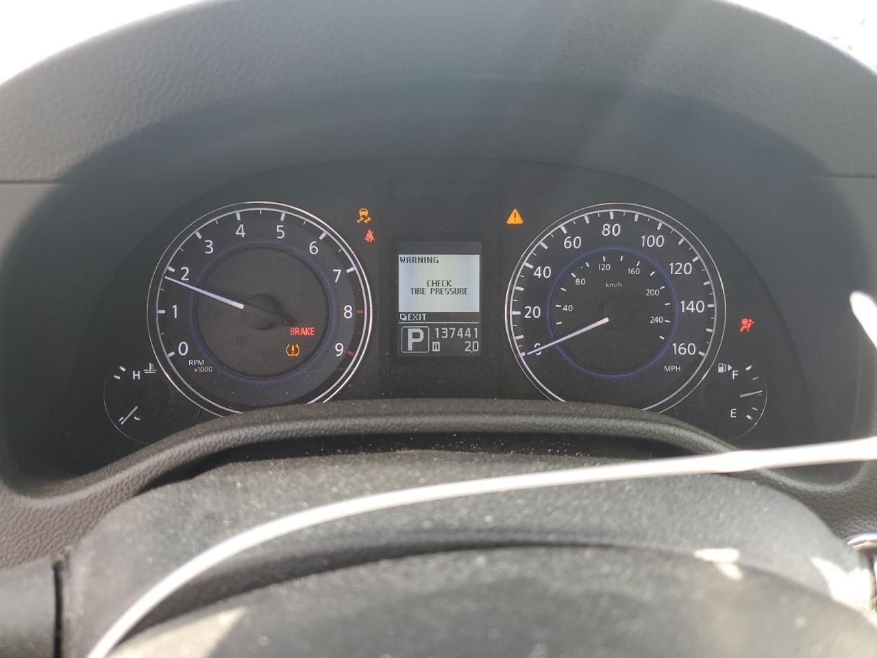 2012 INFINITI G25