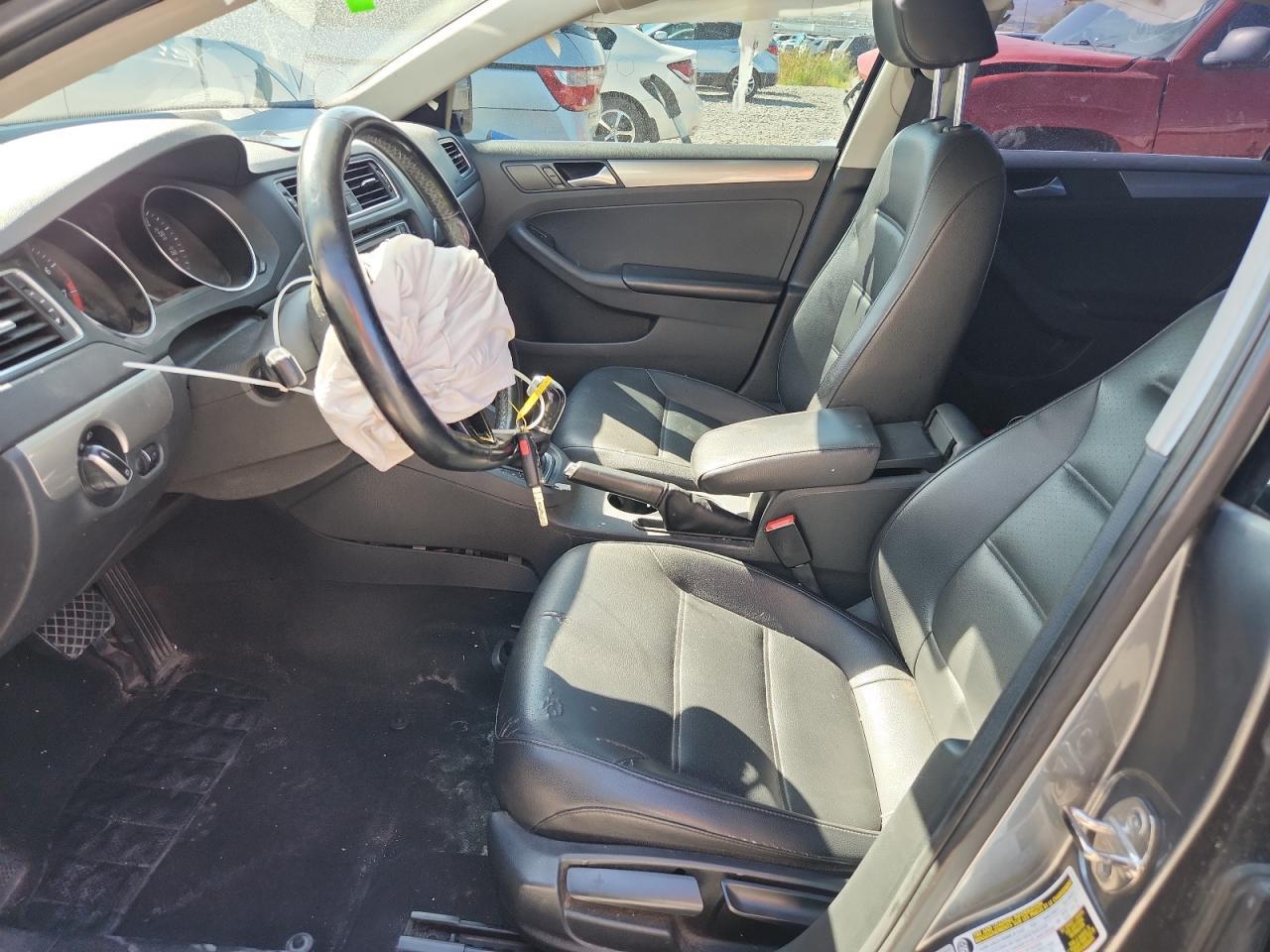 2017 VOLKSWAGEN JETTA