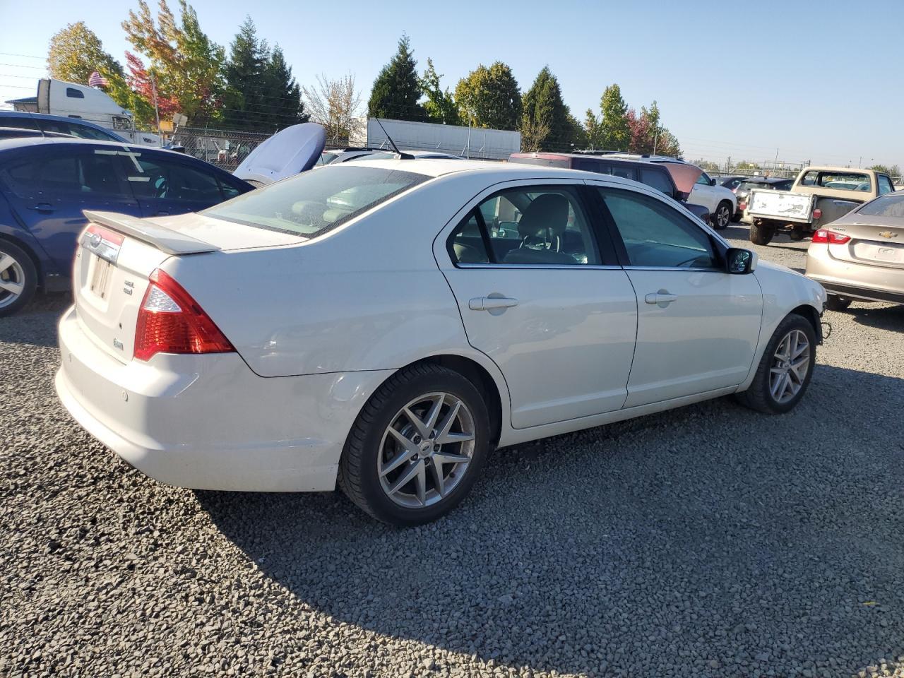 2010 FORD FUSION