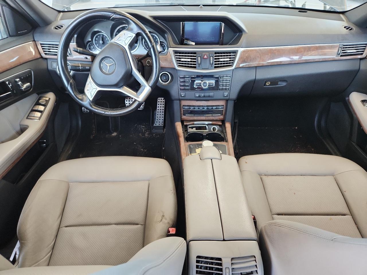 2013 MERCEDES-BENZ E-Class