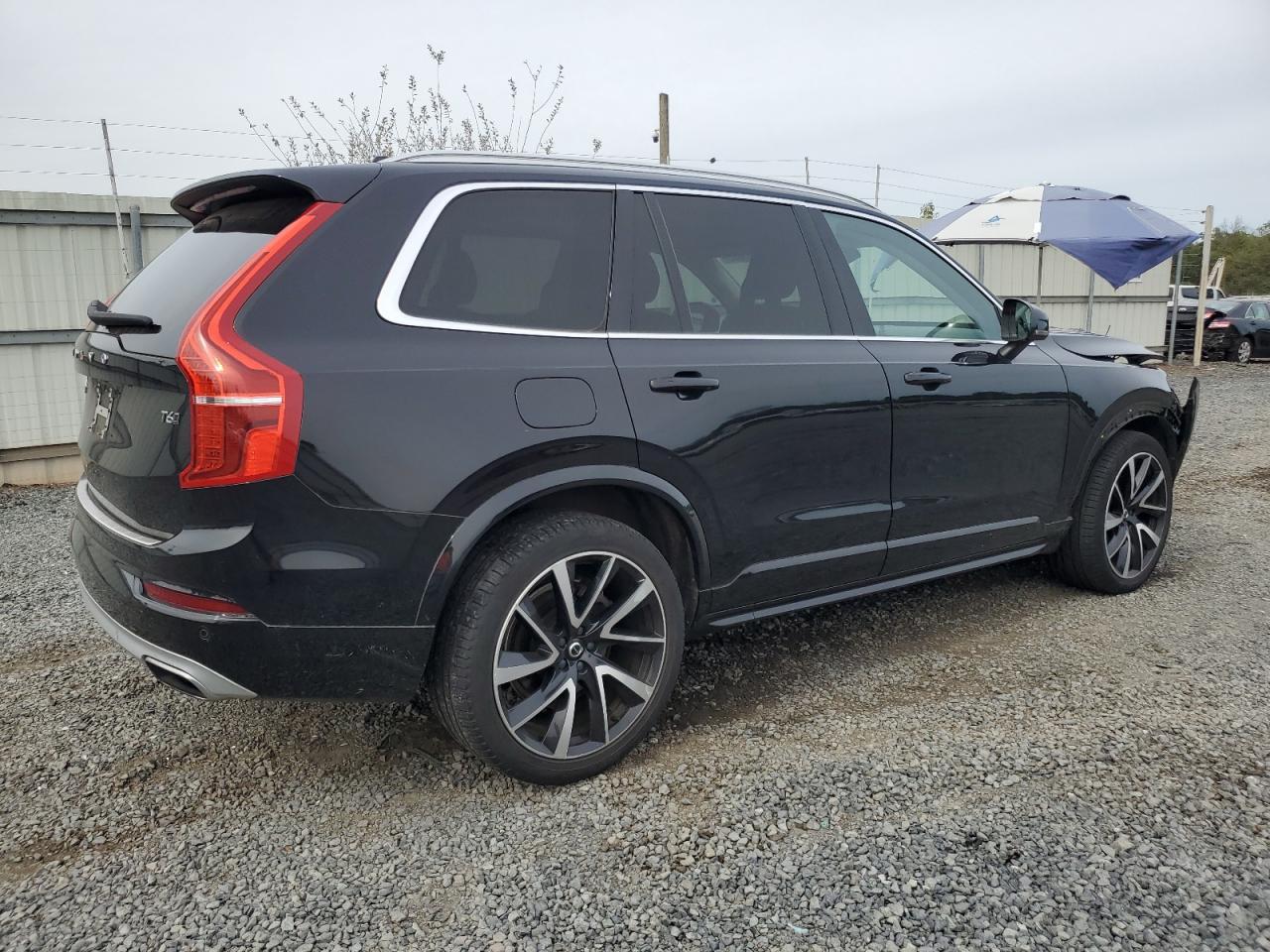 2020 VOLVO XC90