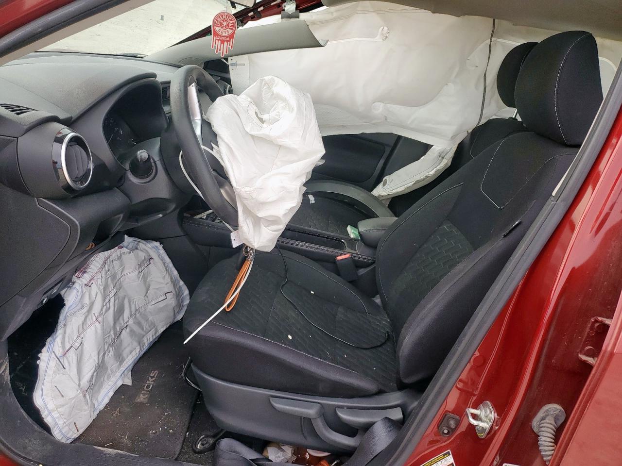 2022 NISSAN KICKS