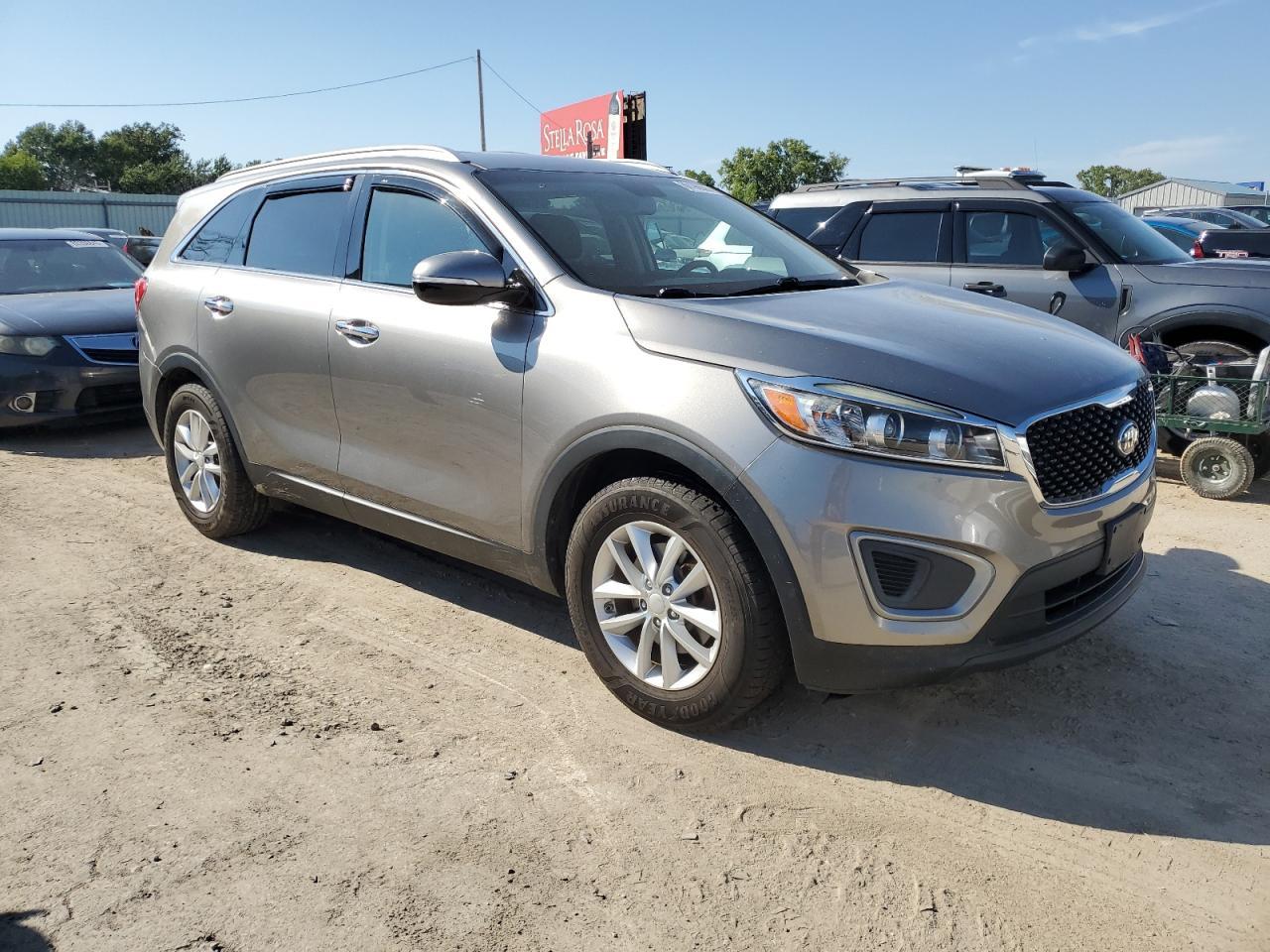 2017 KIA SORENTO