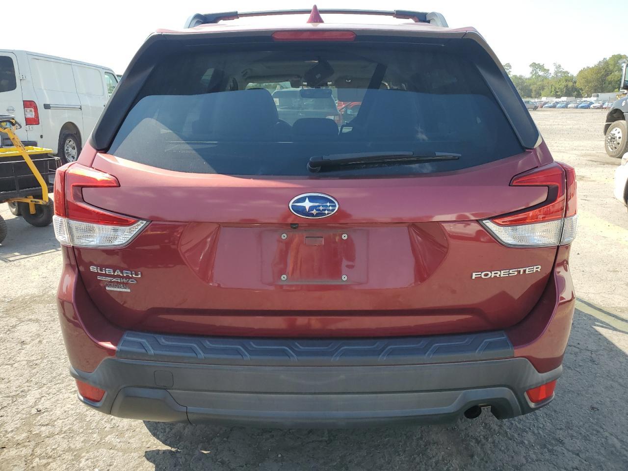 2019 SUBARU FORESTER
