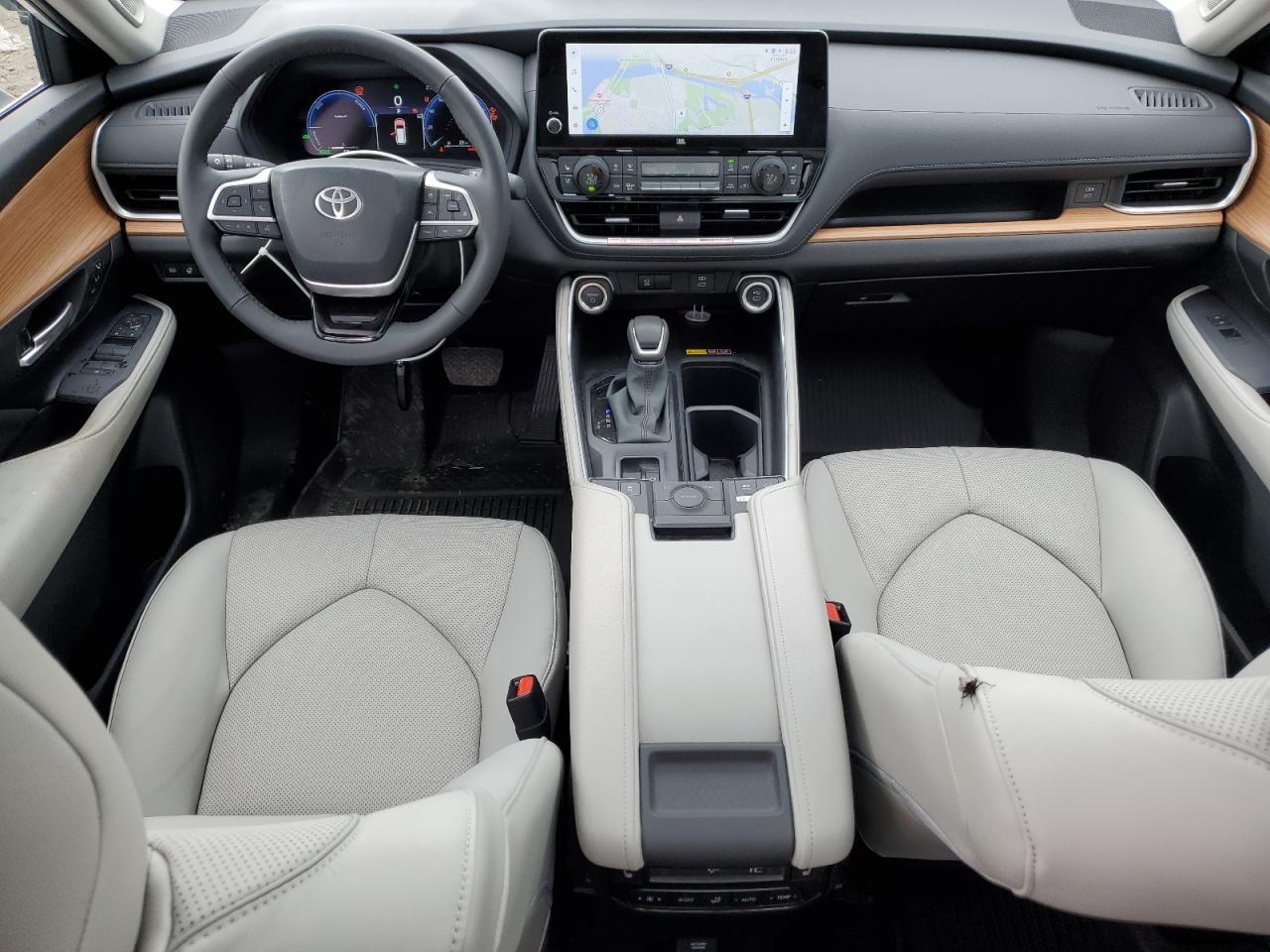 2025 TOYOTA HIGHLANDER