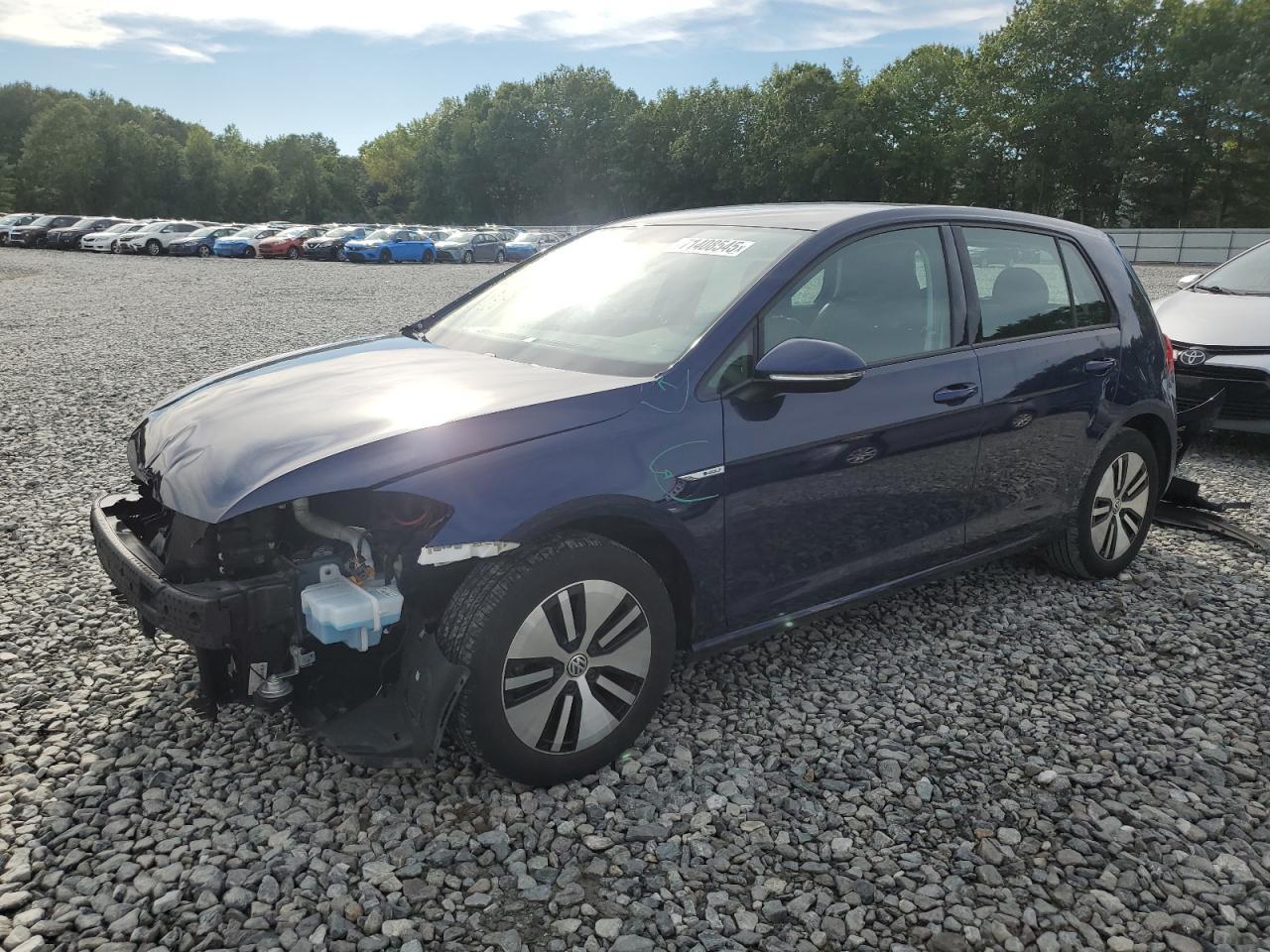 2019 VOLKSWAGEN e-Golf