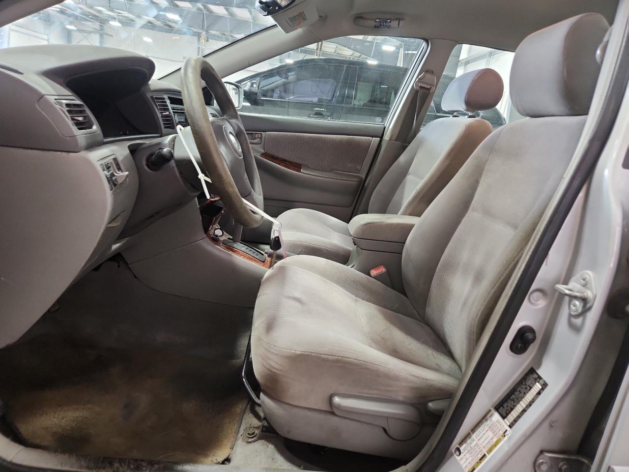 2005 TOYOTA COROLLA