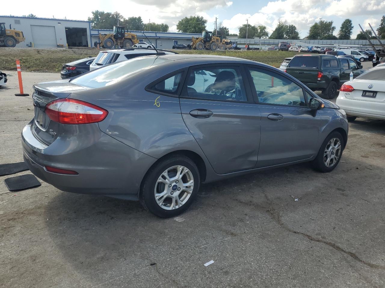 2014 FORD Fiesta