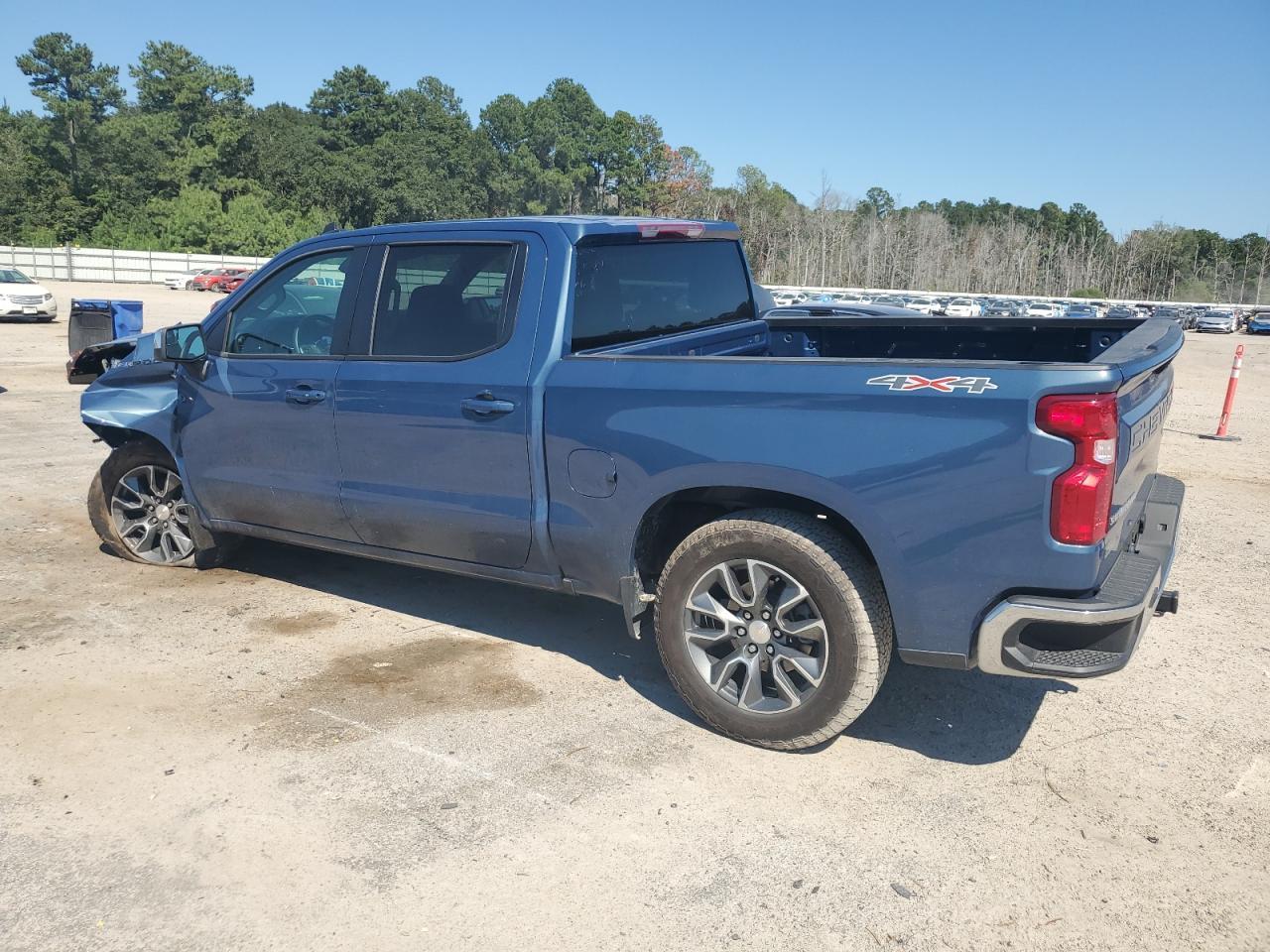 2024 CHEVROLET Silverado
