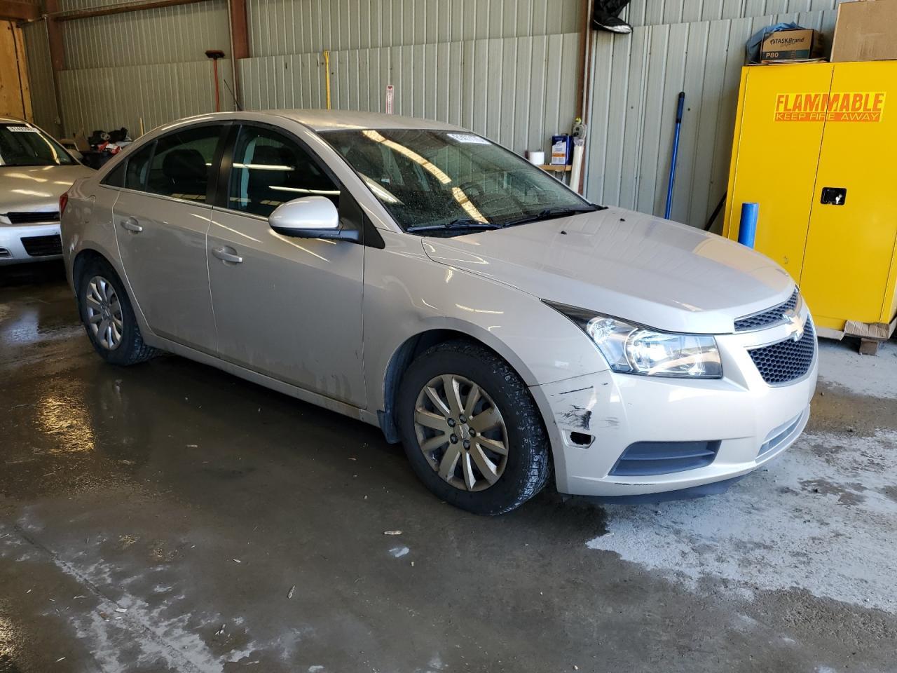 2011 CHEVROLET CRUZE