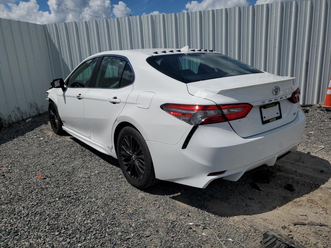 2019 TOYOTA CAMRY