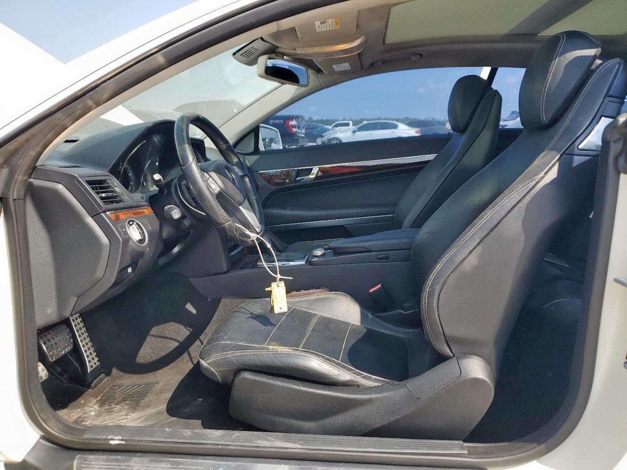 2012 MERCEDES-BENZ E-Class