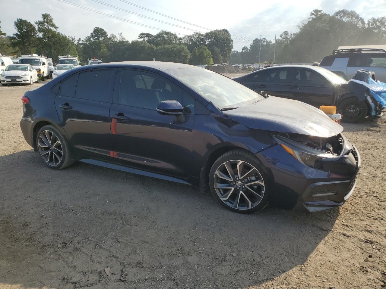 2022 TOYOTA COROLLA