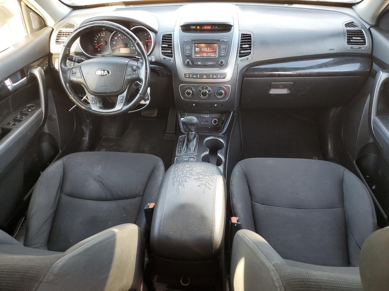 2015 KIA SORENTO