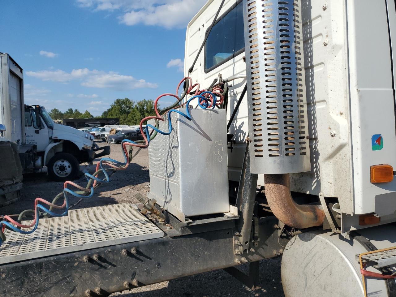 2007 VOLVO VNL