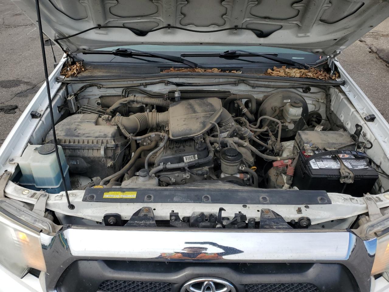 2012 TOYOTA TACOMA