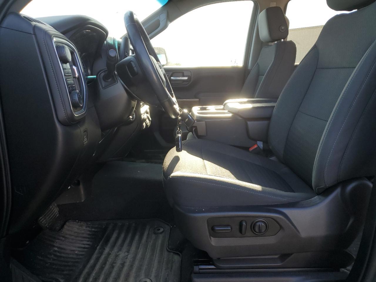 2020 CHEVROLET Silverado