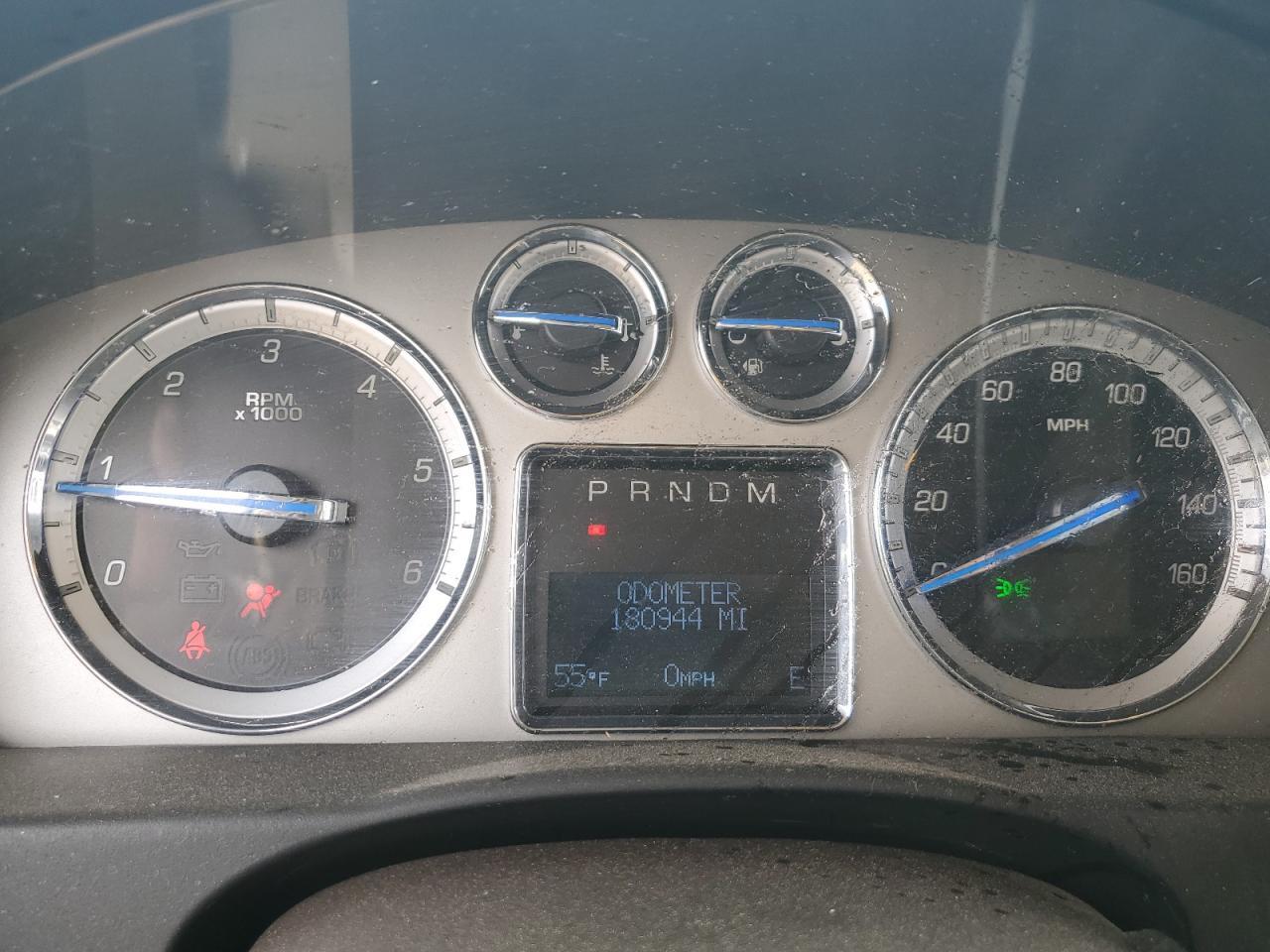 2010 CADILLAC ESCALADE