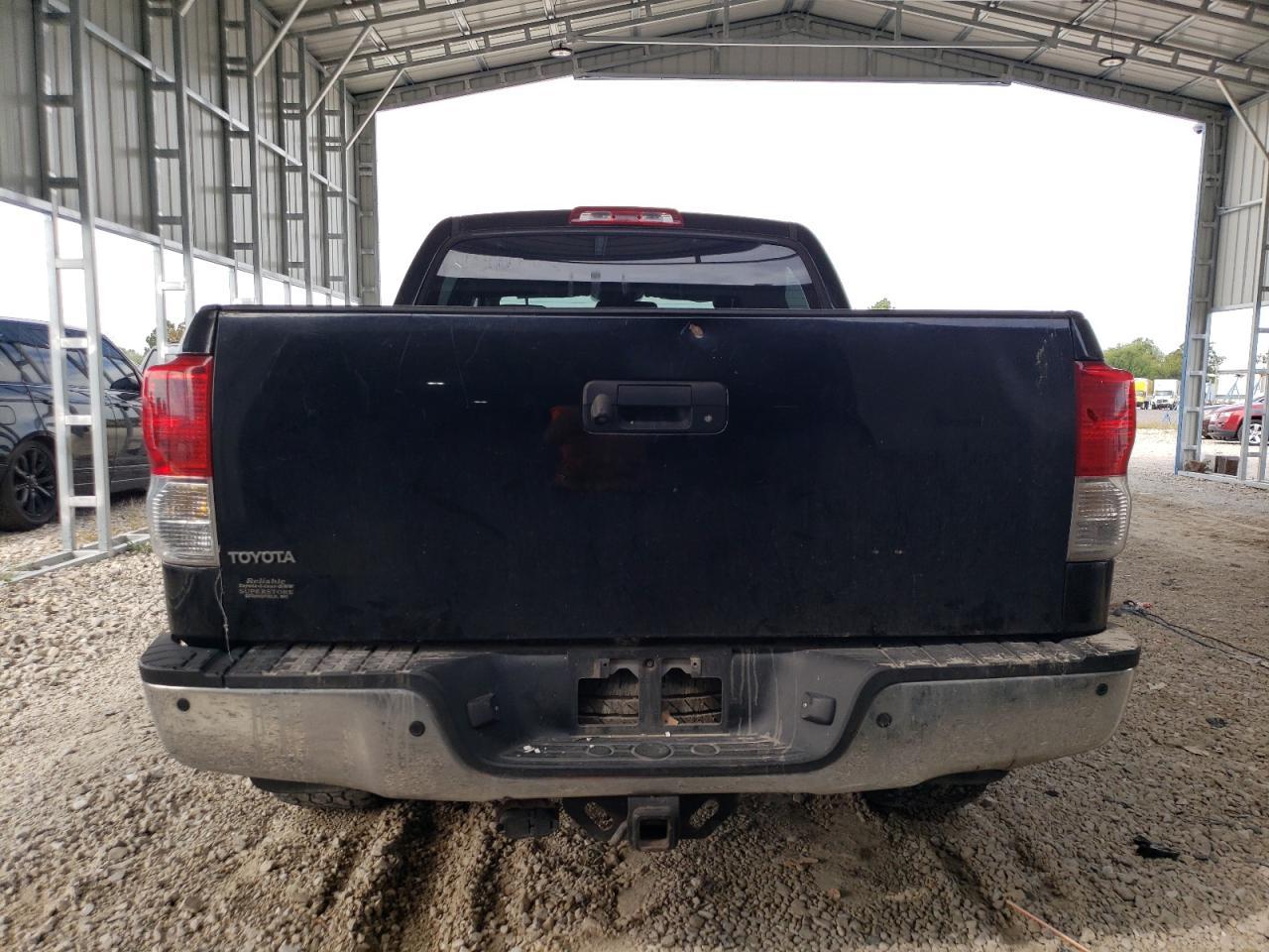 2011 TOYOTA TUNDRA