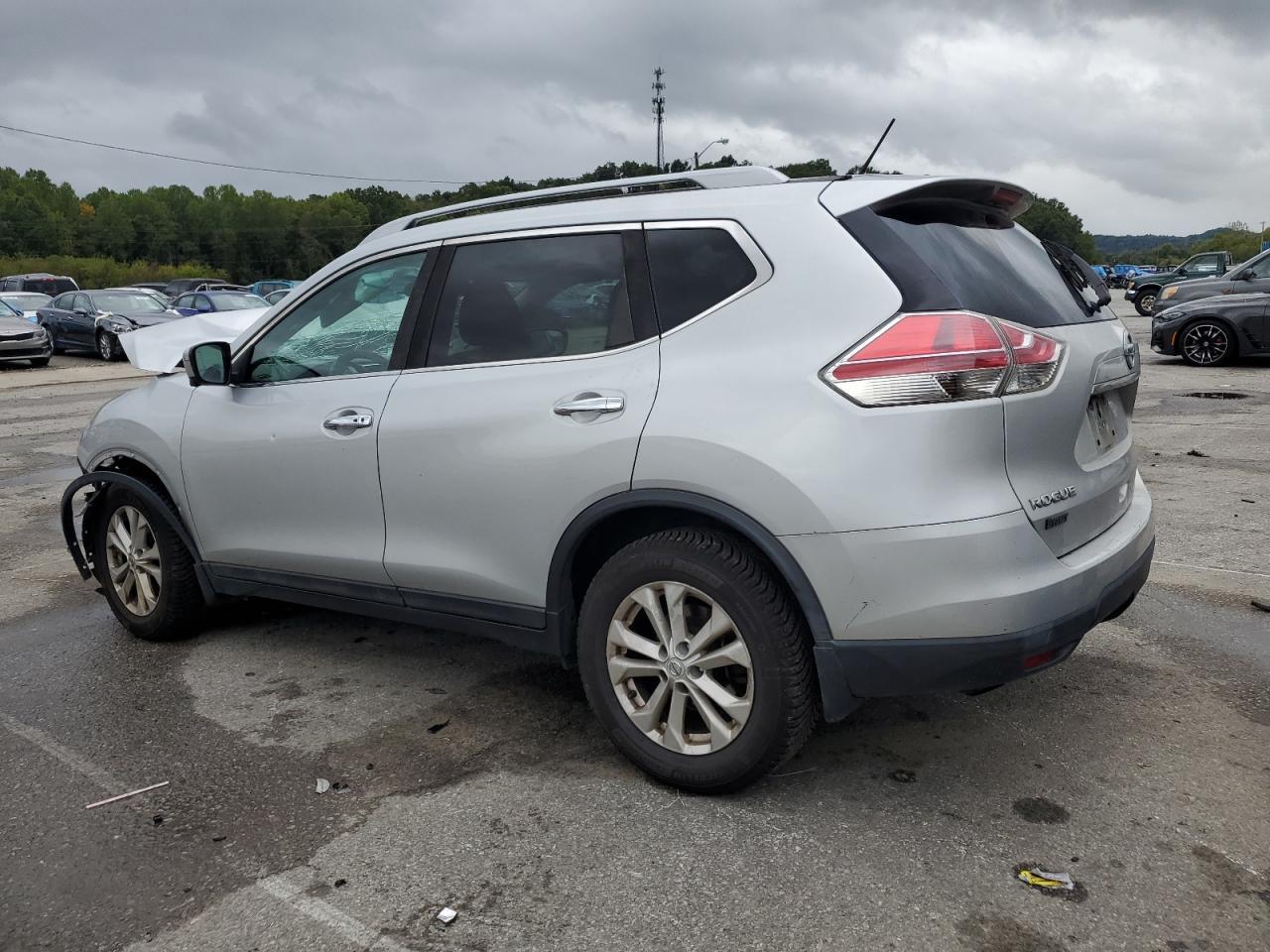 2016 NISSAN ROGUE