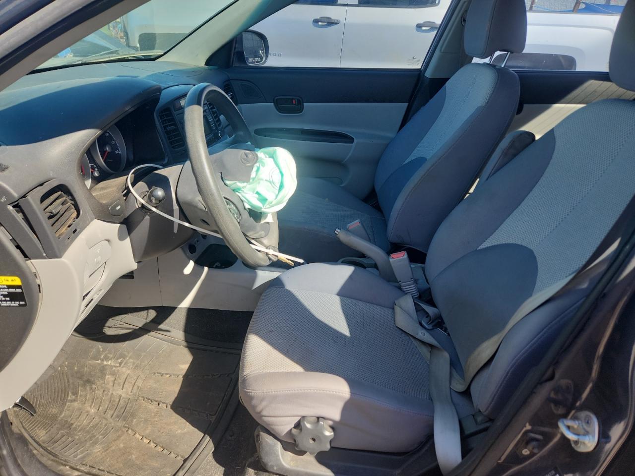 2010 HYUNDAI ACCENT