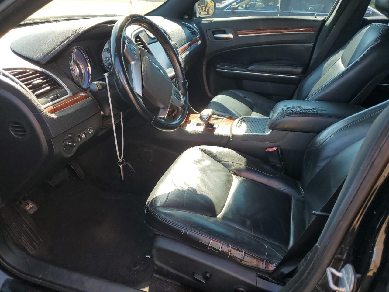 2012 CHRYSLER 300