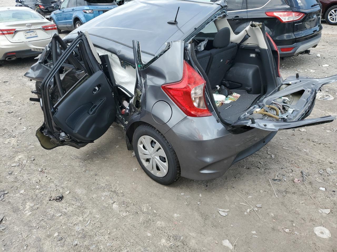 2018 NISSAN Versa Note