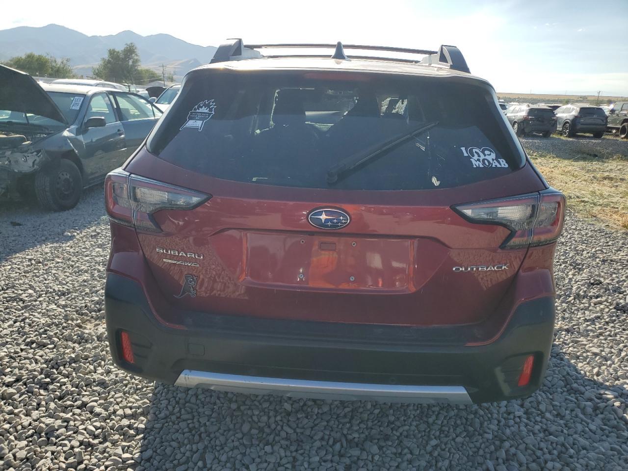 2020 SUBARU Outback
