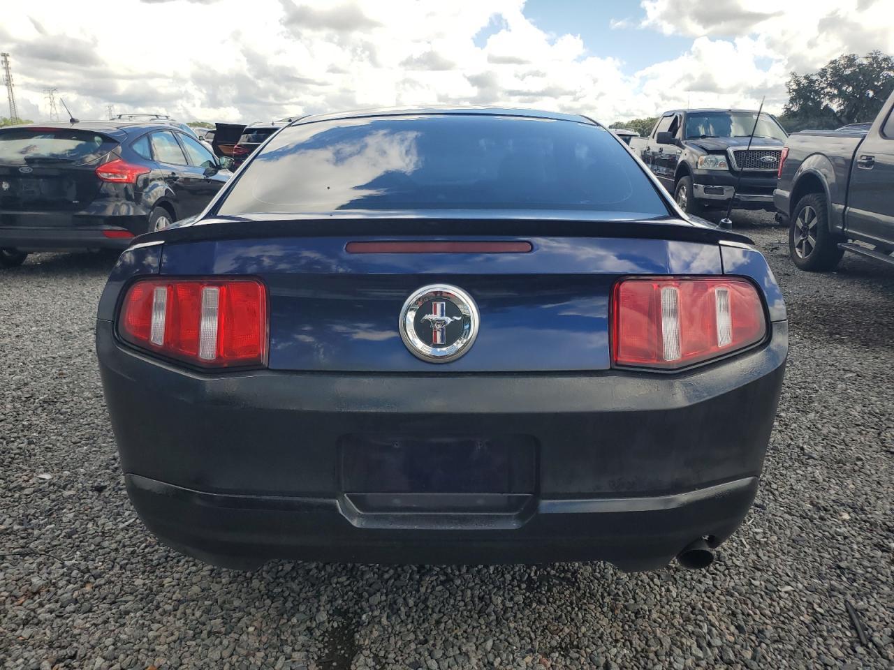 2010 FORD MUSTANG