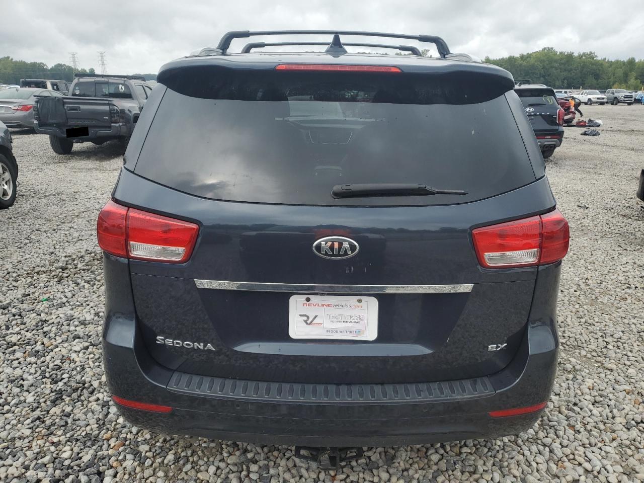 2016 KIA SEDONA