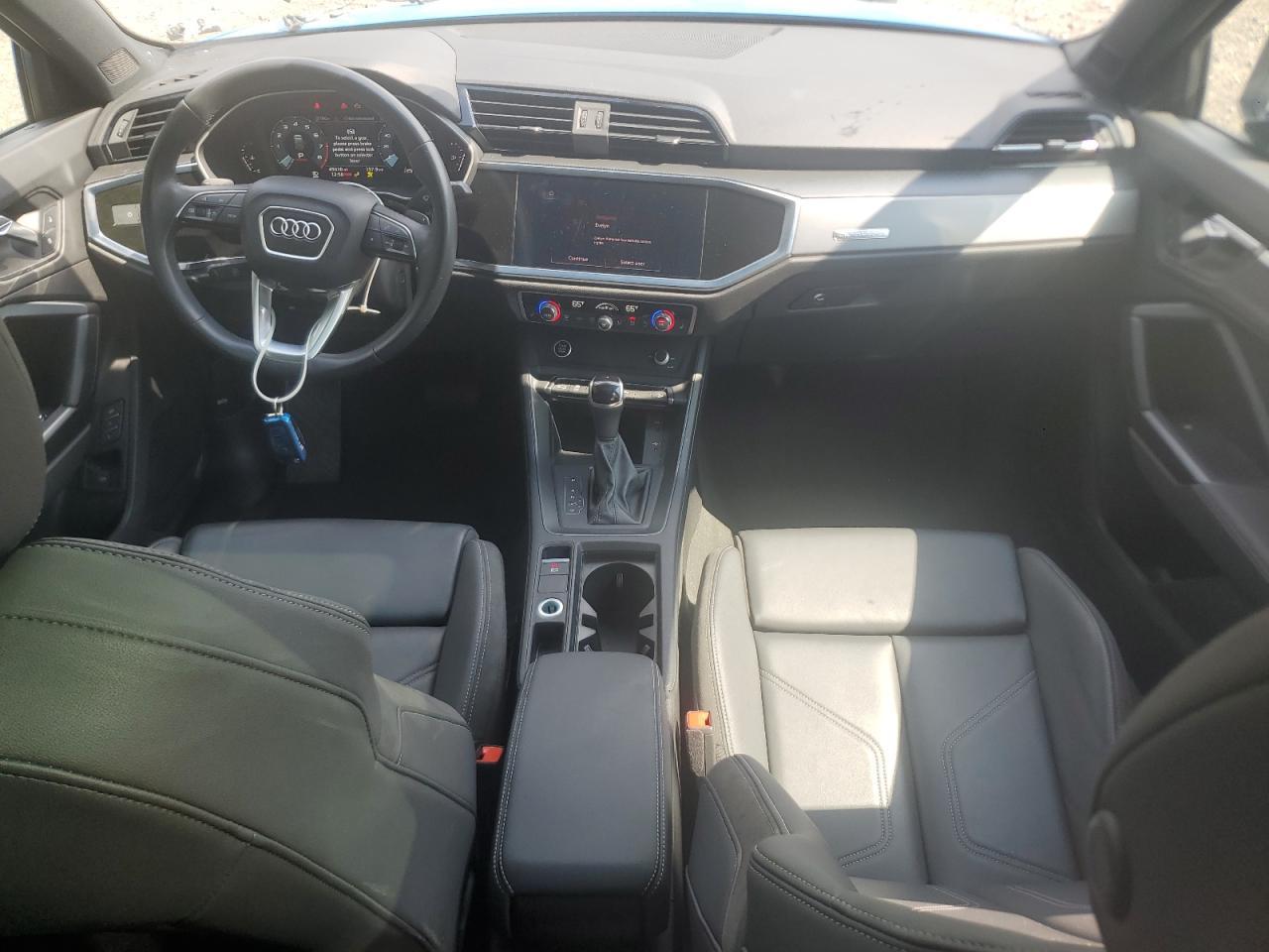 2022 AUDI Q3