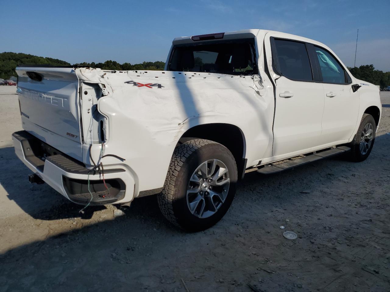 2025 CHEVROLET Silverado