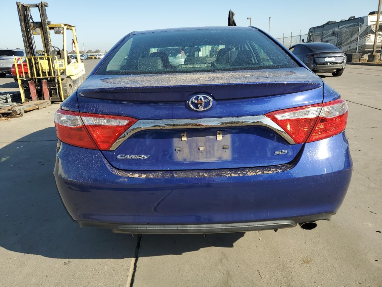 2016 TOYOTA CAMRY