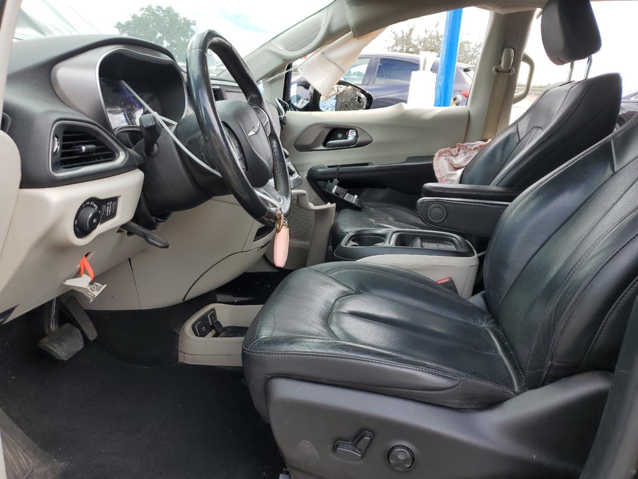 2020 CHRYSLER Pacifica