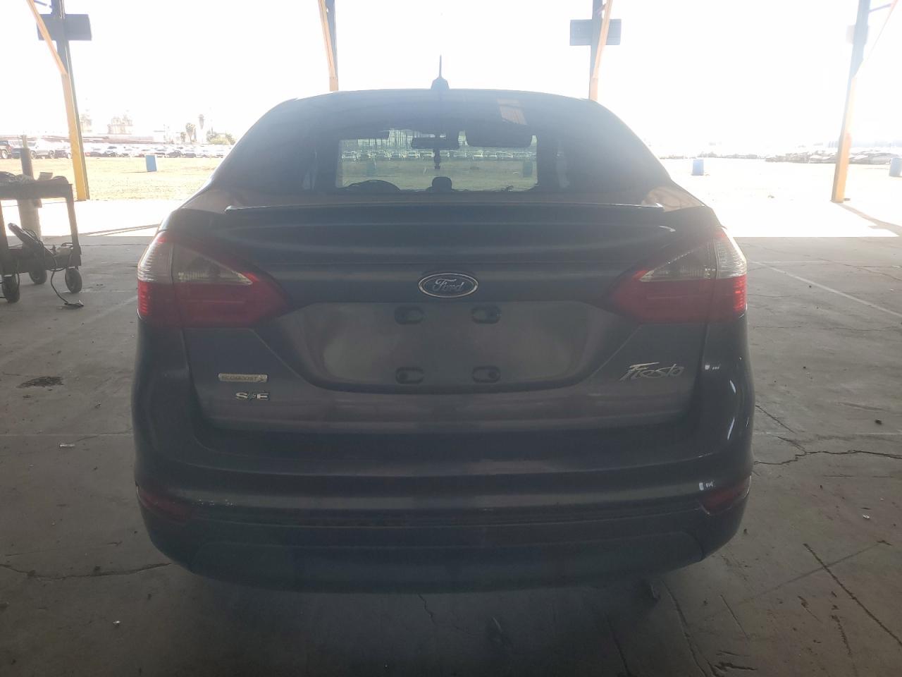 2016 FORD Fiesta