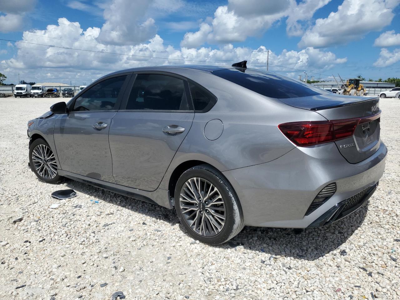 2024 KIA FORTE
