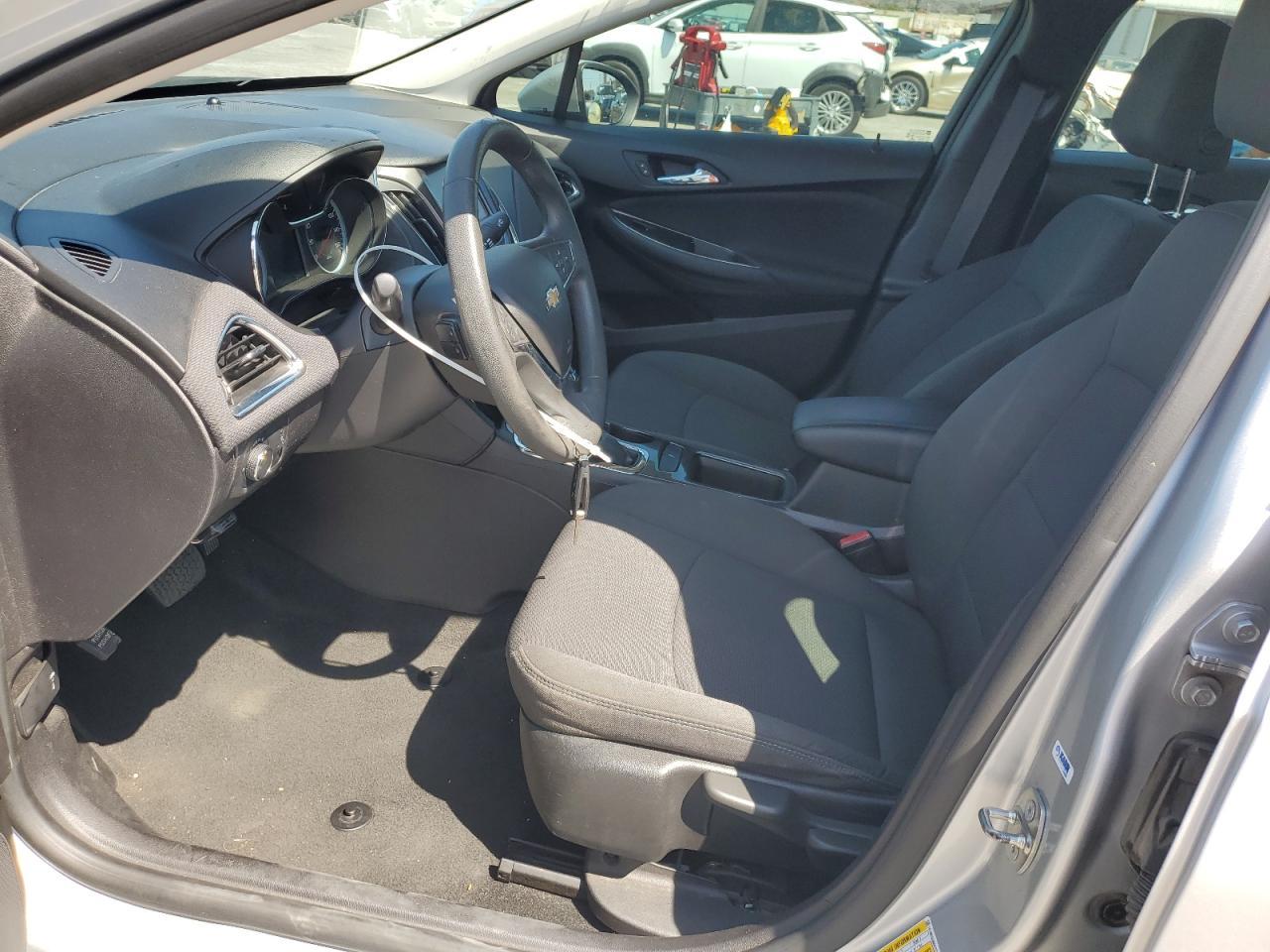2017 CHEVROLET CRUZE