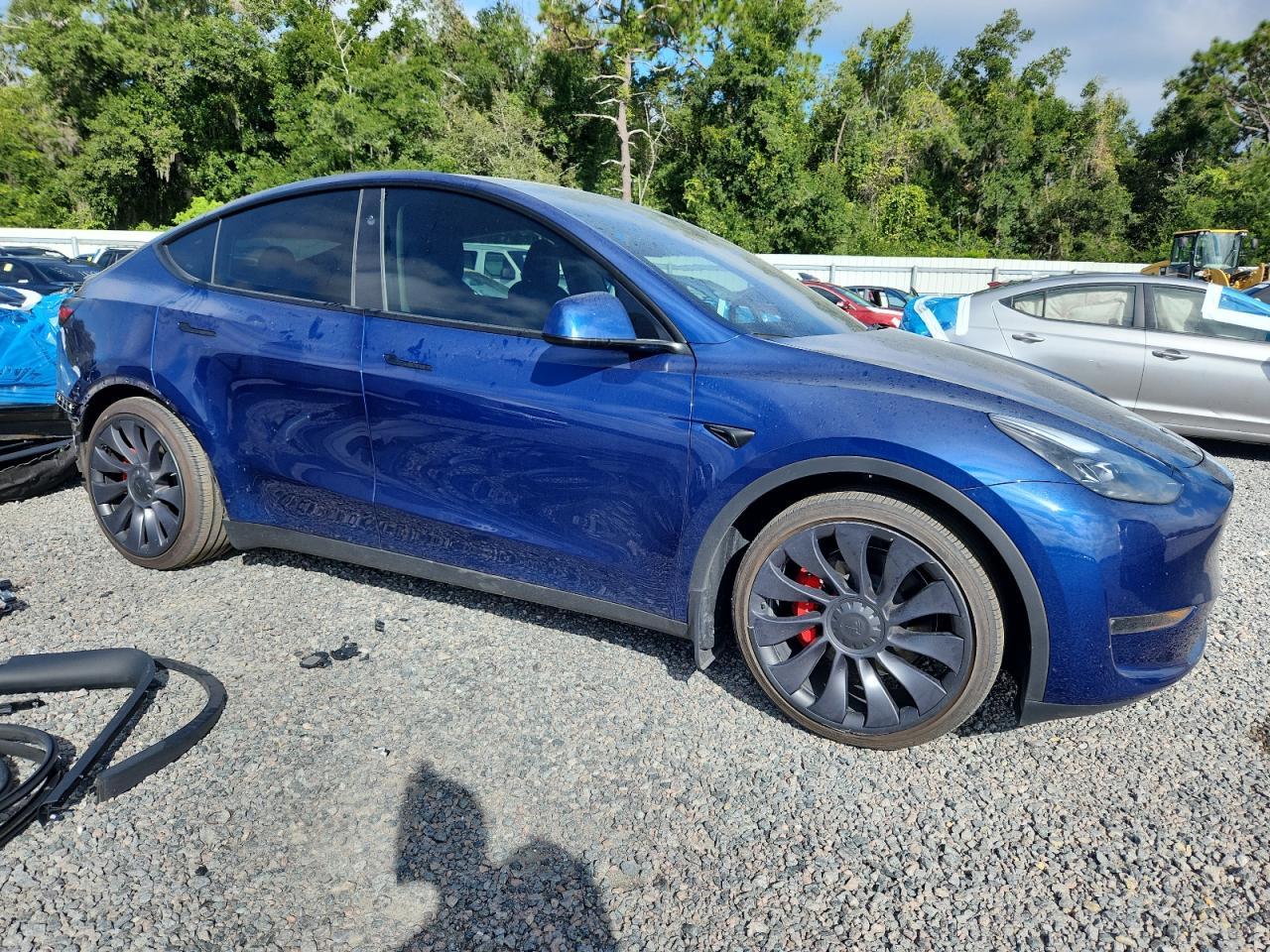 2024 TESLA MODEL Y