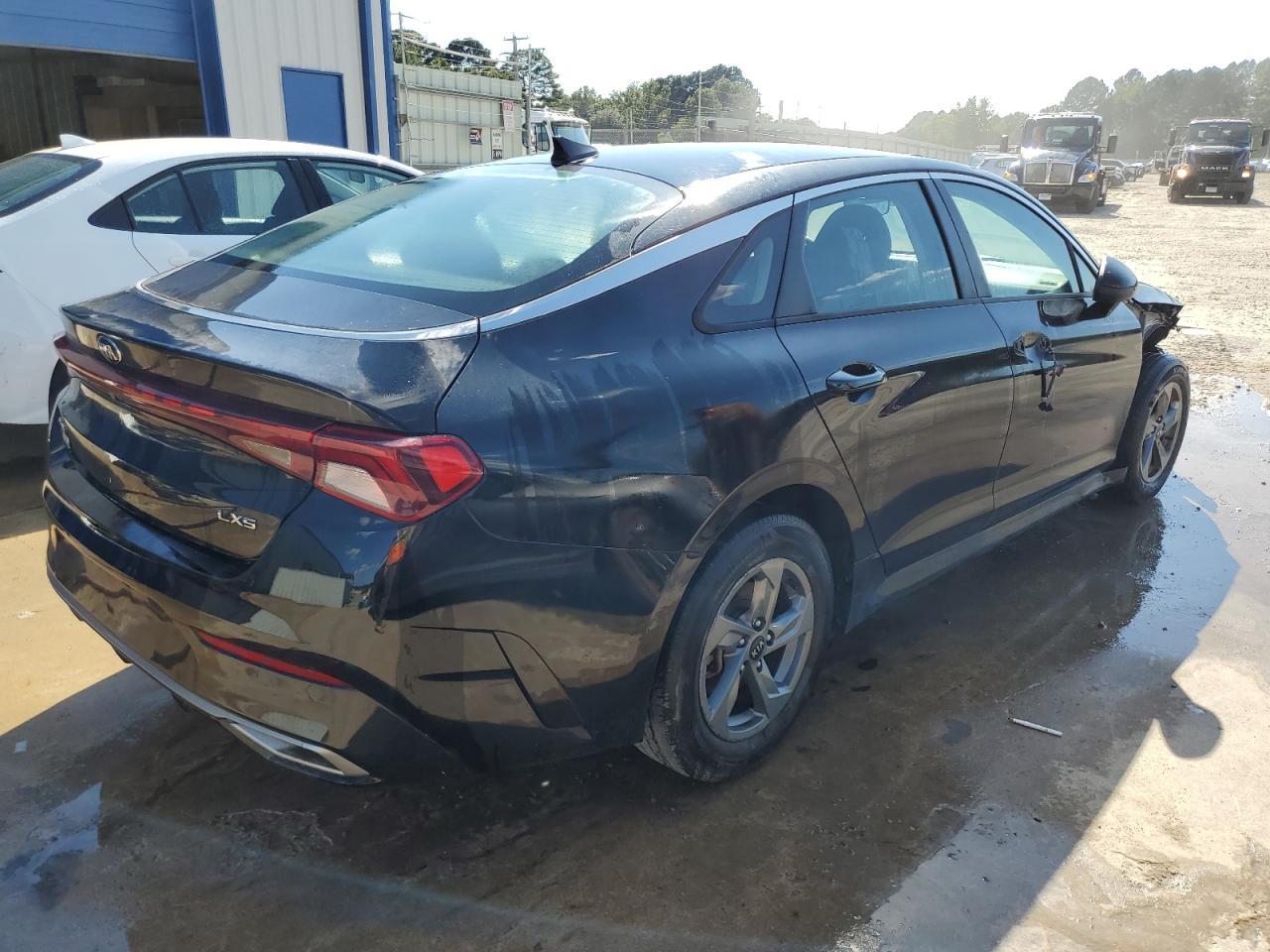 2021 KIA K5