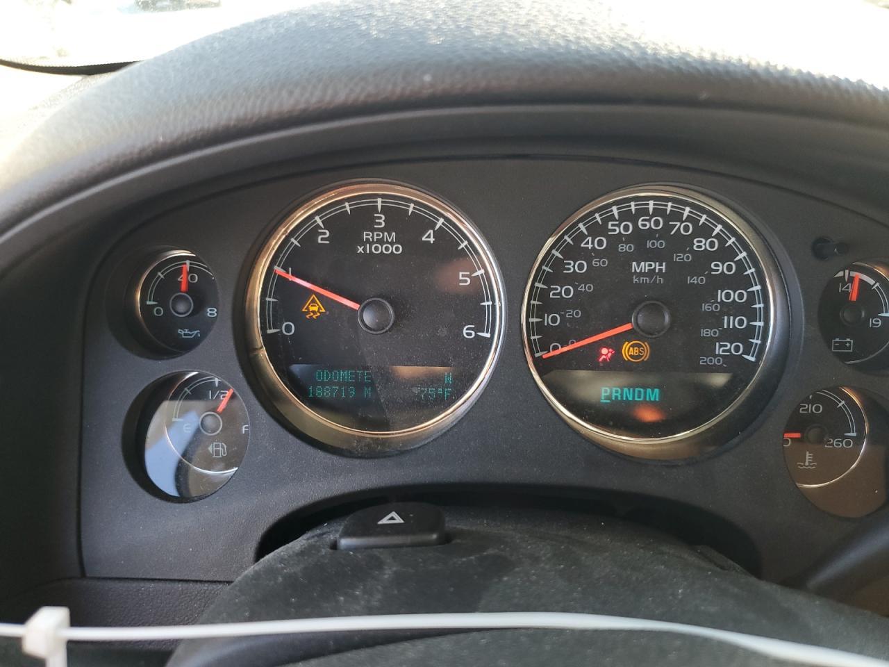 2011 CHEVROLET Tahoe