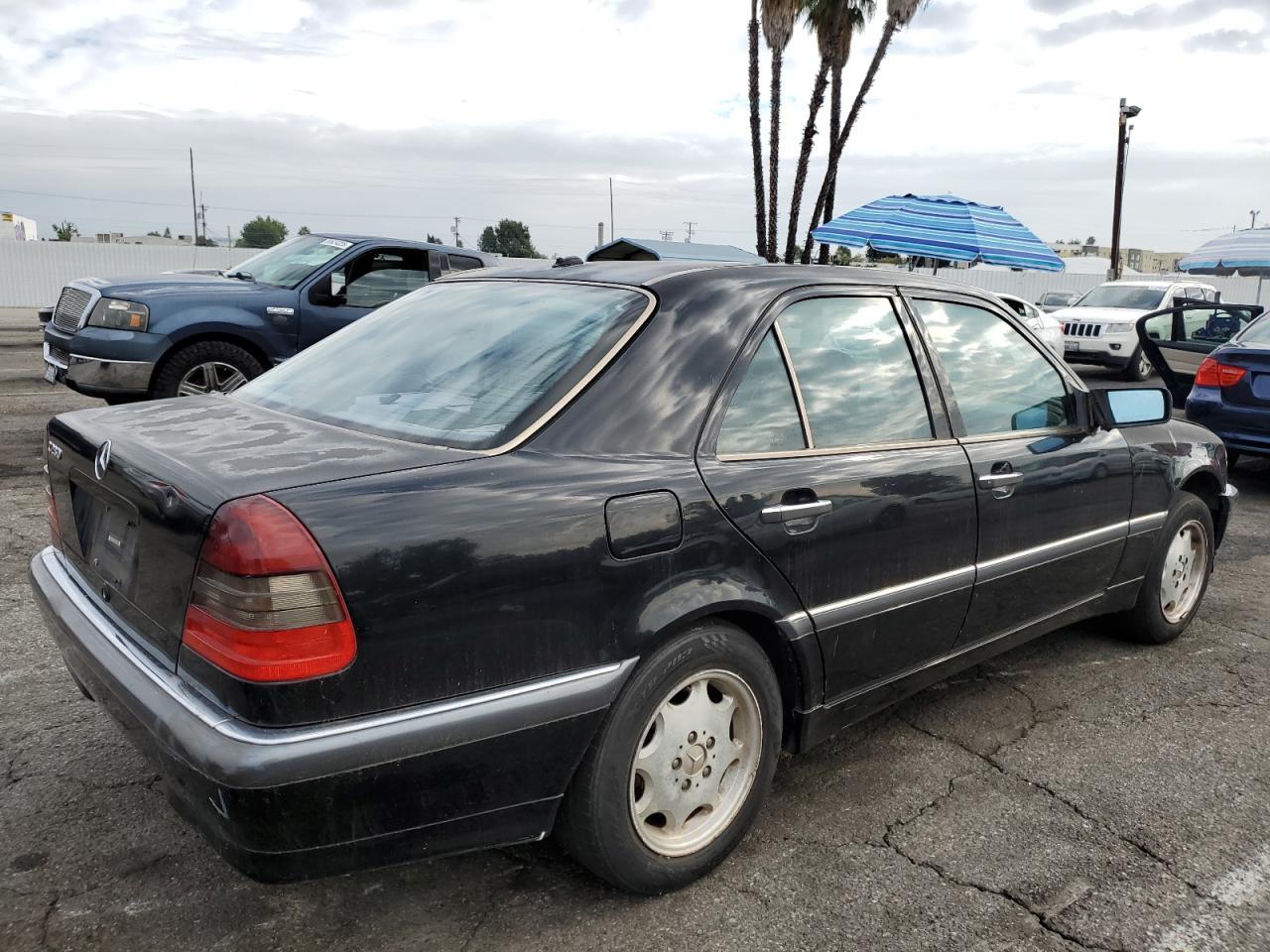 2000 MERCEDES-BENZ C-CLASS