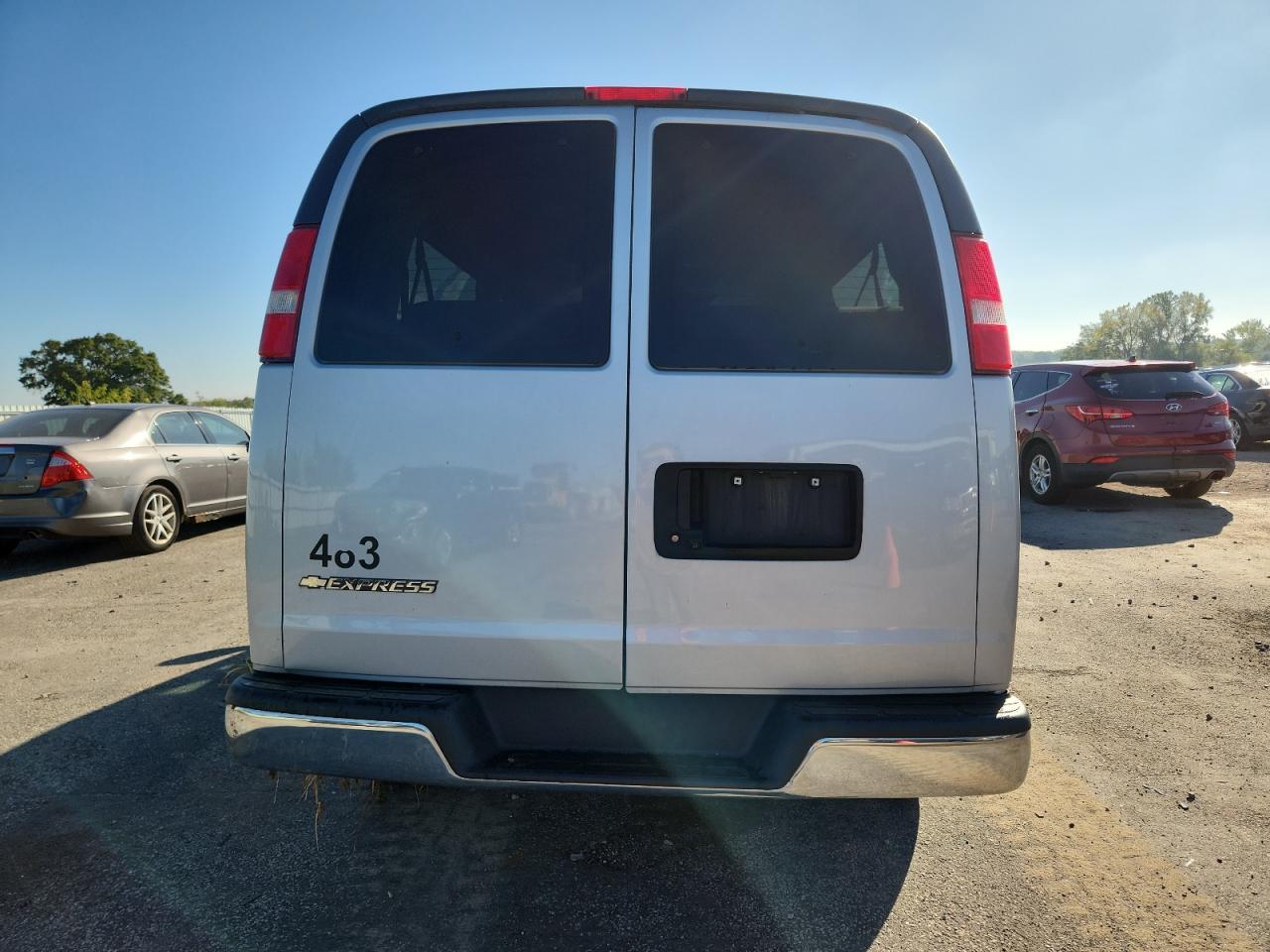 2019 CHEVROLET Express 3500