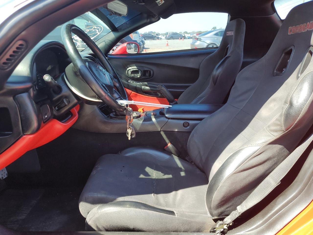 2001 CHEVROLET CORVETTE