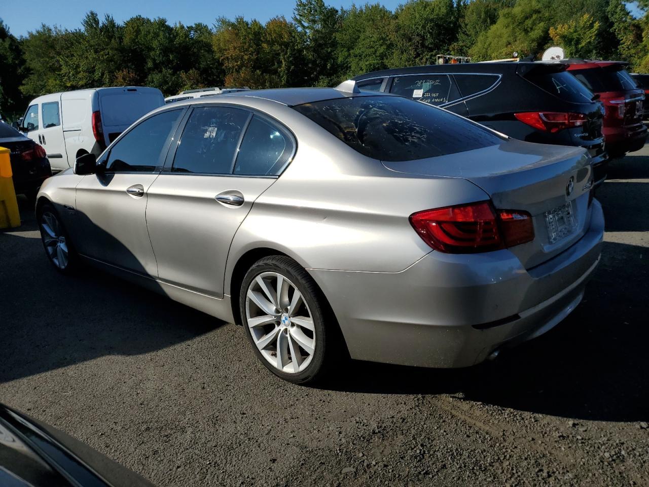 2012 BMW 5 series