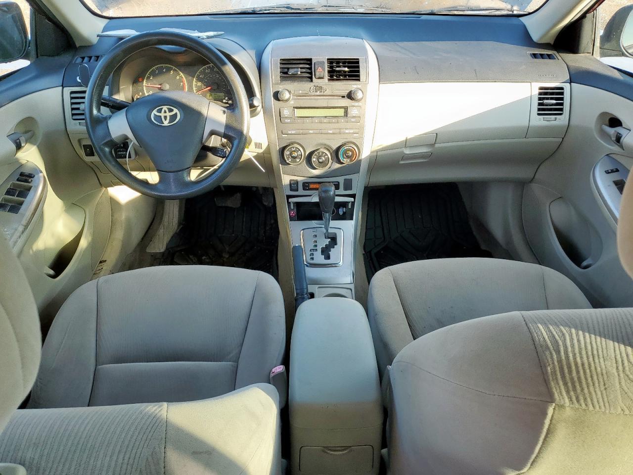 2011 TOYOTA COROLLA